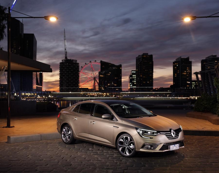  Renault Megane Sedan 2017 года  (AU) (фото 18 из 27)